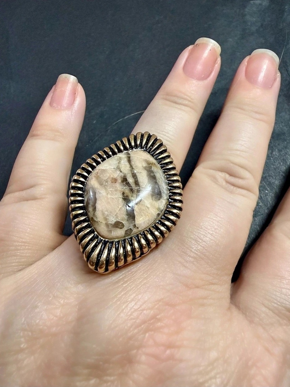 Barse Statement Stone Ring Gold & Brown Size 9